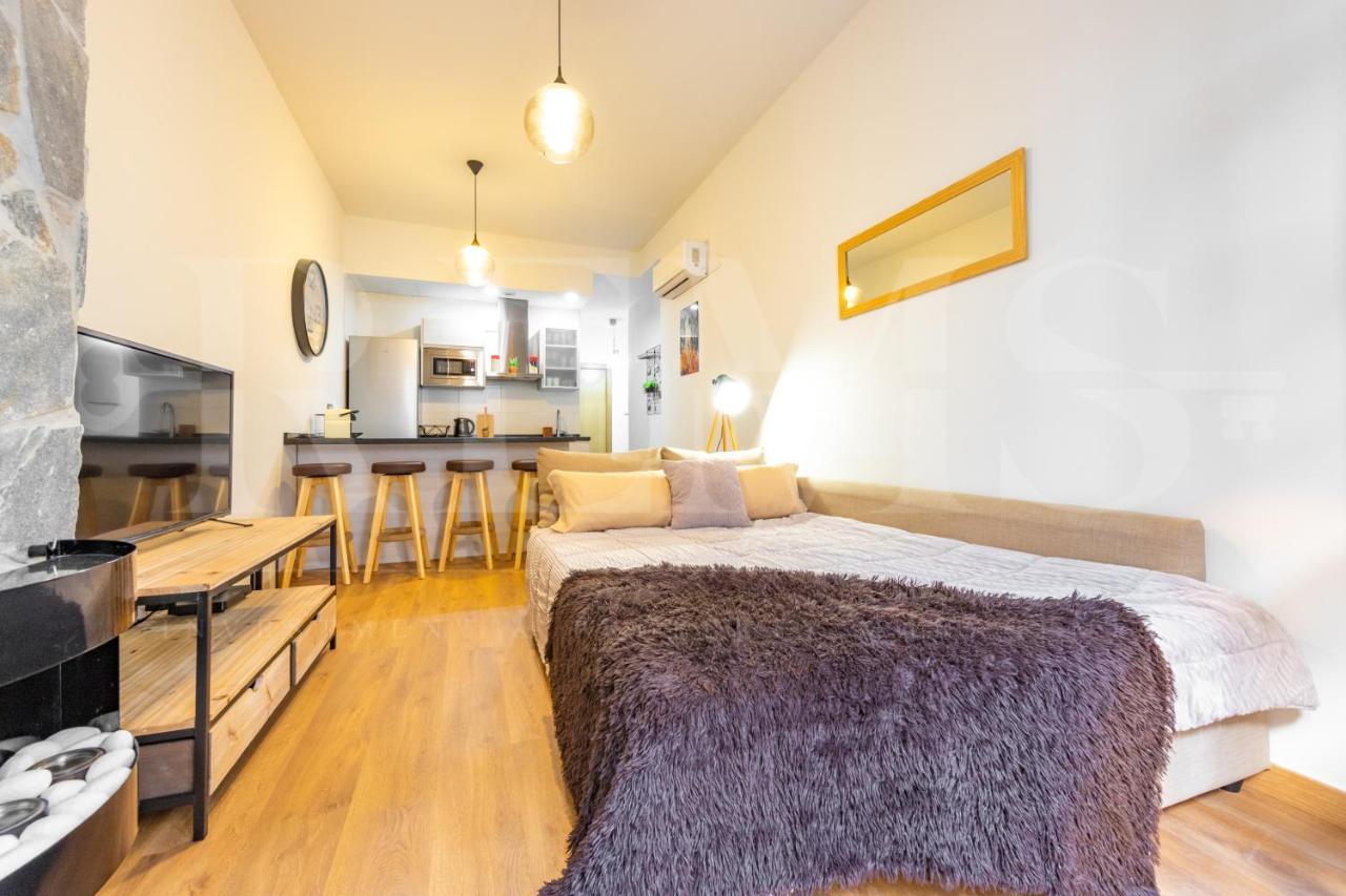 Appartement Cozy Flat With Common Pool & Parking - Center By Rems à Málaga Extérieur photo