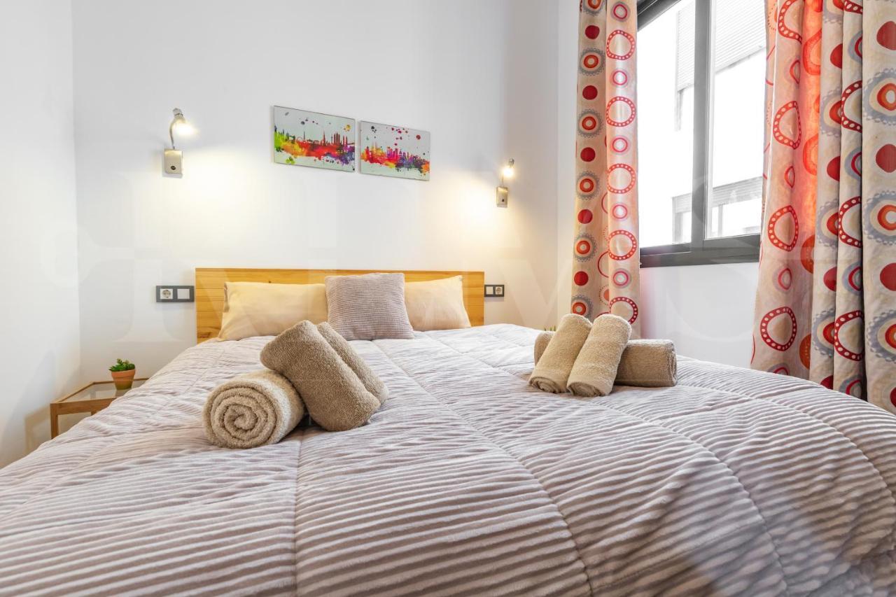Appartement Cozy Flat With Common Pool & Parking - Center By Rems à Málaga Extérieur photo